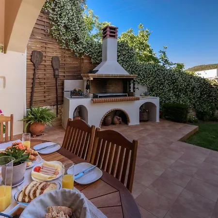 Villa Alia Stone Villa-ideal For Families-heated Pool