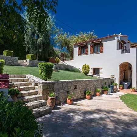 Villa Alia Stone Villa-ideal For Families-heated Pool *