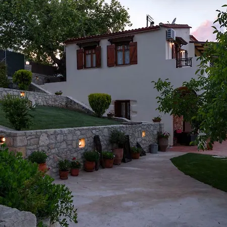 Alia Stone Villa-ideal For Families-heated Pool * Nohia