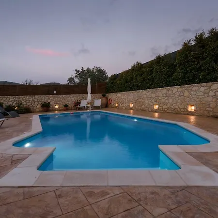 Villa Alia Stone Villa-ideal For Families-heated Pool
