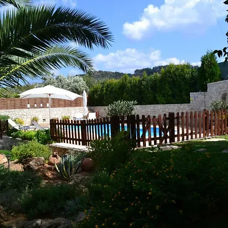 Alia Stone Villa-ideal For Families-heated Pool Villa Nohia