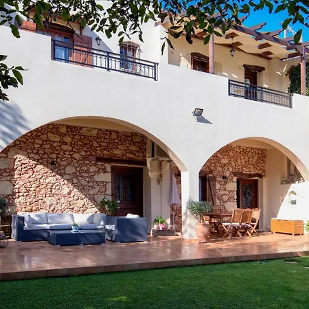 Alia Stone Villa-ideal For Families-heated Pool Villa *