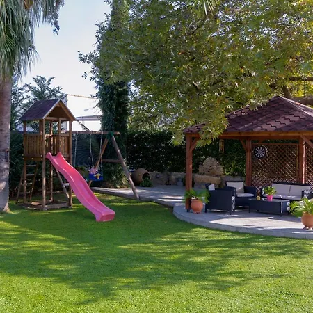 Alia Stone Villa-ideal For Families-heated Pool Villa *
